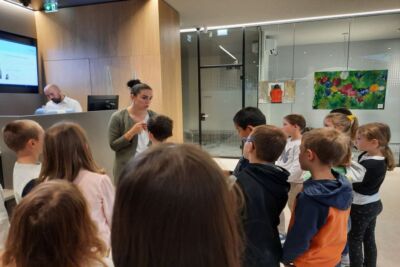 2b In der Sparkasse