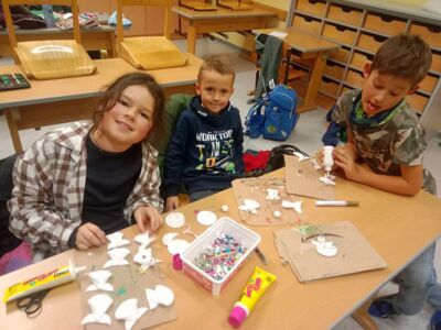 IMG_20251218_162119 / filter: 0; jpegRotation: 0; fileterIntensity: 0.000000; filterMask: 0; module:1facing:0; 
hw-remosaic: 0; 
touch: (-1.0, -1.0); 
modeInfo: ; 
sceneMode: NightHDR; 
cct_value: 0; 
AI_Scene: (-1, -1); 
aec_lux: 53.0; 
hist255: 0.0; 
hist252~255: 0.0; 
hist0~15: 0.0;